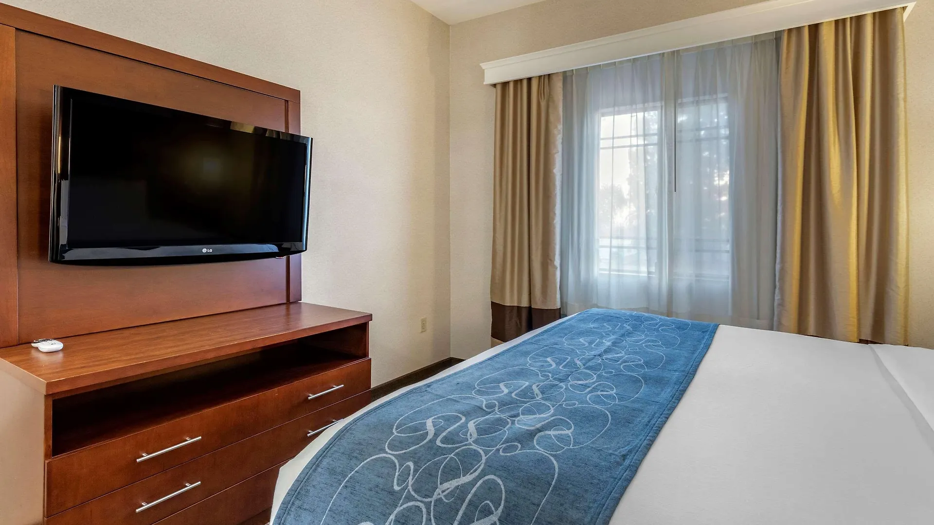 Citrus Suites Redlands Loma Linda Hotel