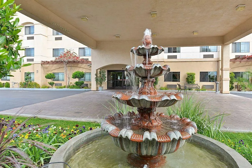 Citrus Suites Redlands Loma Linda Hotel